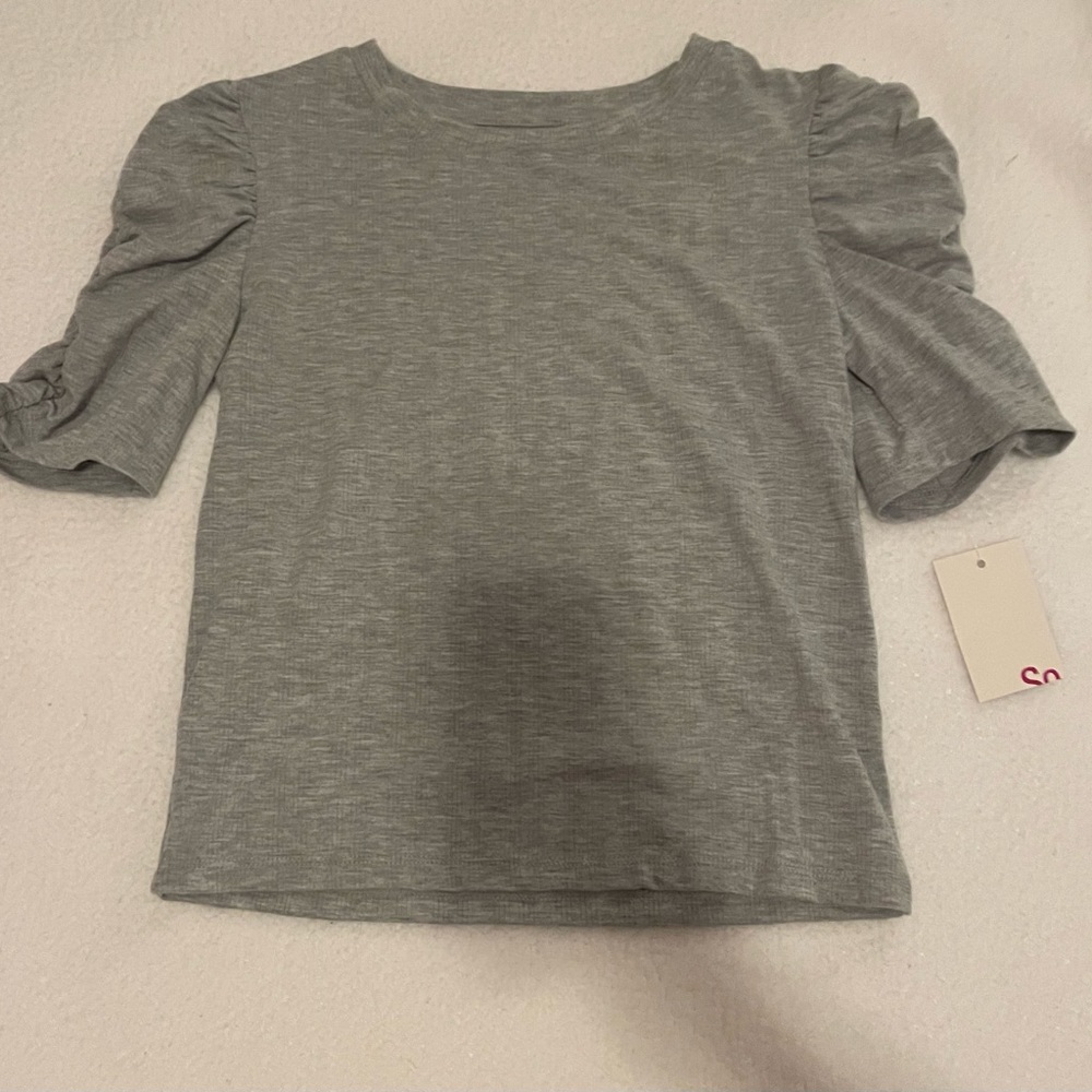 Brand: Kholes.  Color: Grey. Size: xs